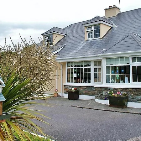 Strand's End House Only, No Breakfast Served Pensjonat