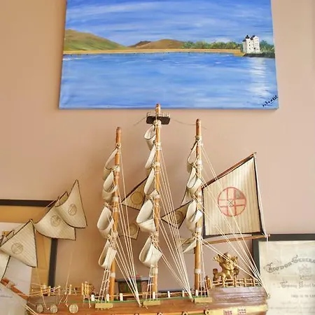 Pensjonat Strand's End House Only, No Breakfast Served 3*