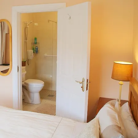 Pensjonat Strand's End House Only, No Breakfast Served Cahersiveen