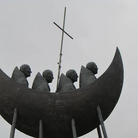 Pensjonat Strand's End House Only, No Breakfast Served