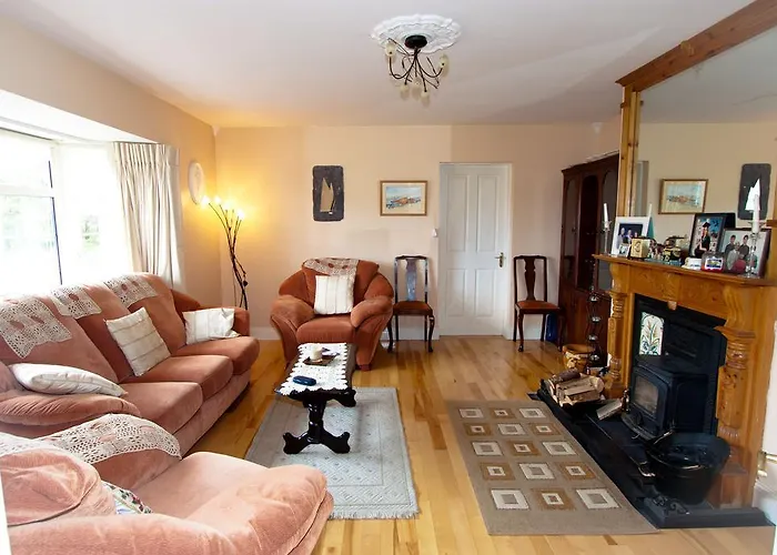 Strand's End House Only, No Breakfast Served Cahersiveen