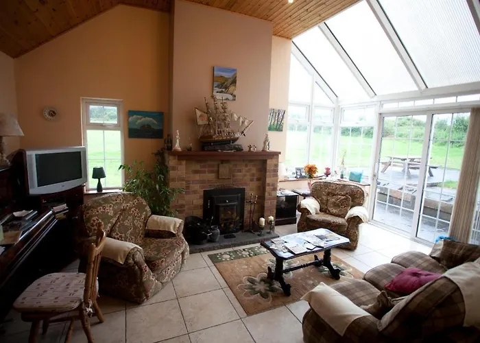 Strand's End House Only, No Breakfast Served Gasthuis Cahersiveen