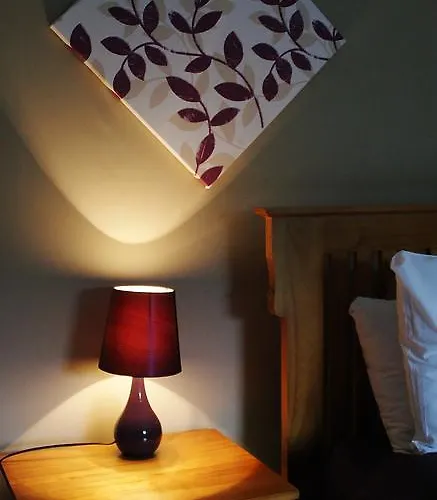 Strand's End House Only, No Breakfast Served 3*