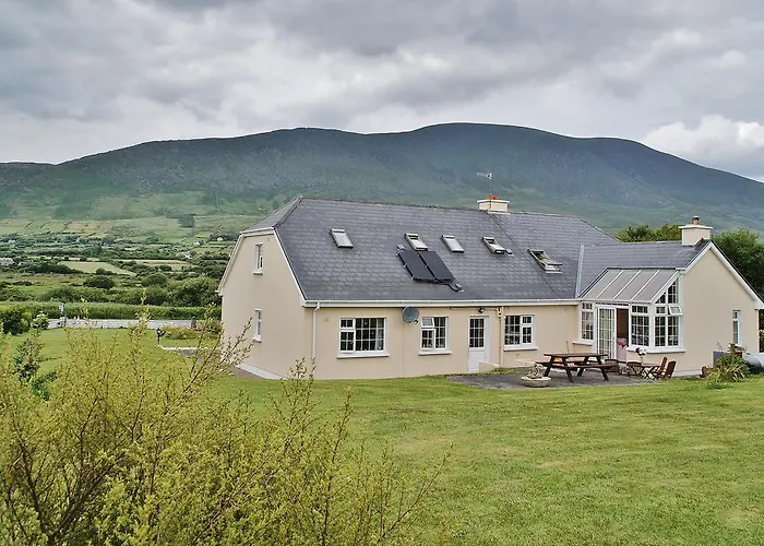 Strand's End House Only, No Breakfast Served