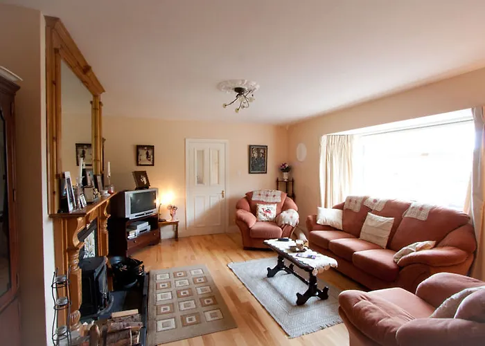 Strand's End House Only, No Breakfast Served